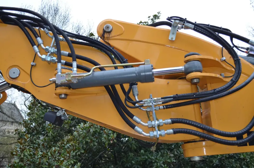 Verins hydrauliques près de Seine-Saint-Denis